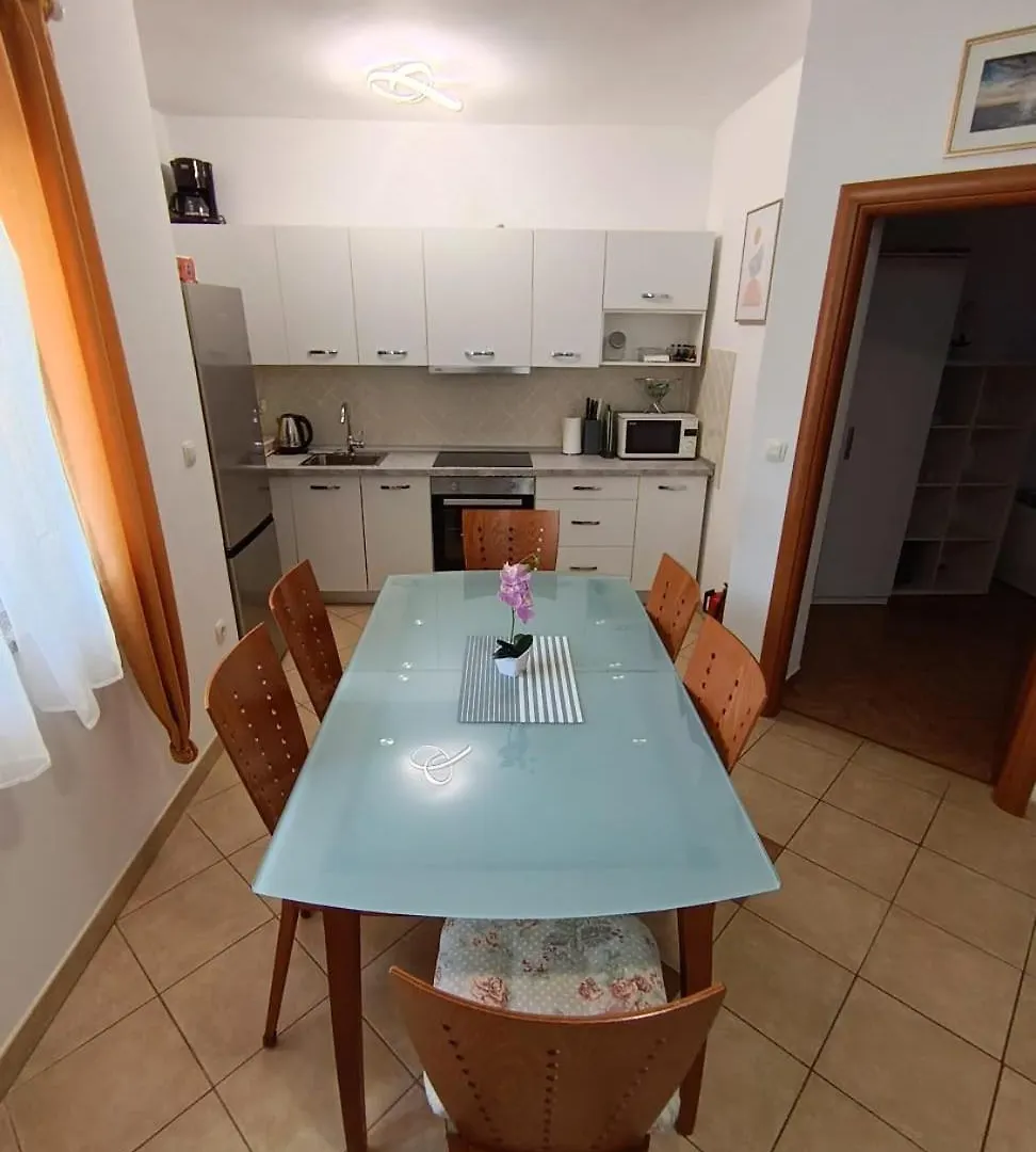 Apartman Dario Posesi Medulin