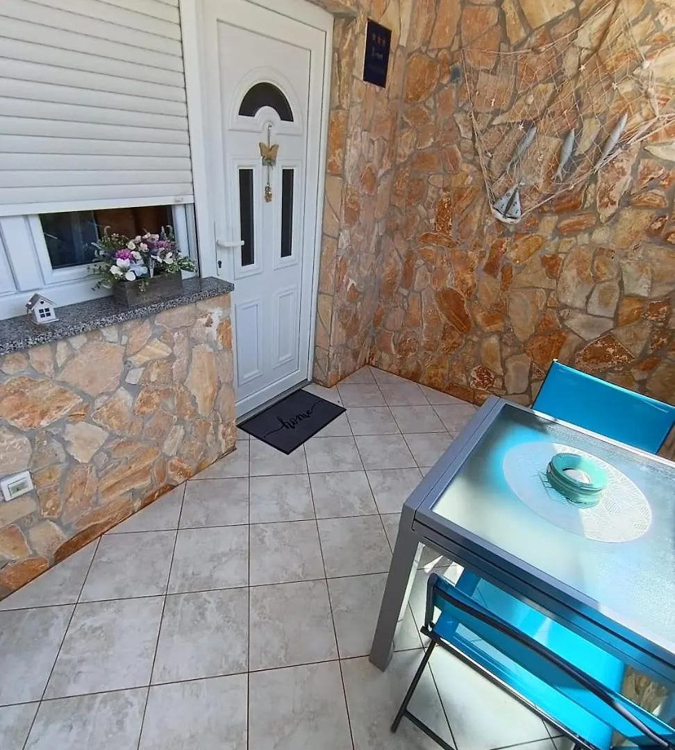 Apartman Dario Posesi Medulin 0*,